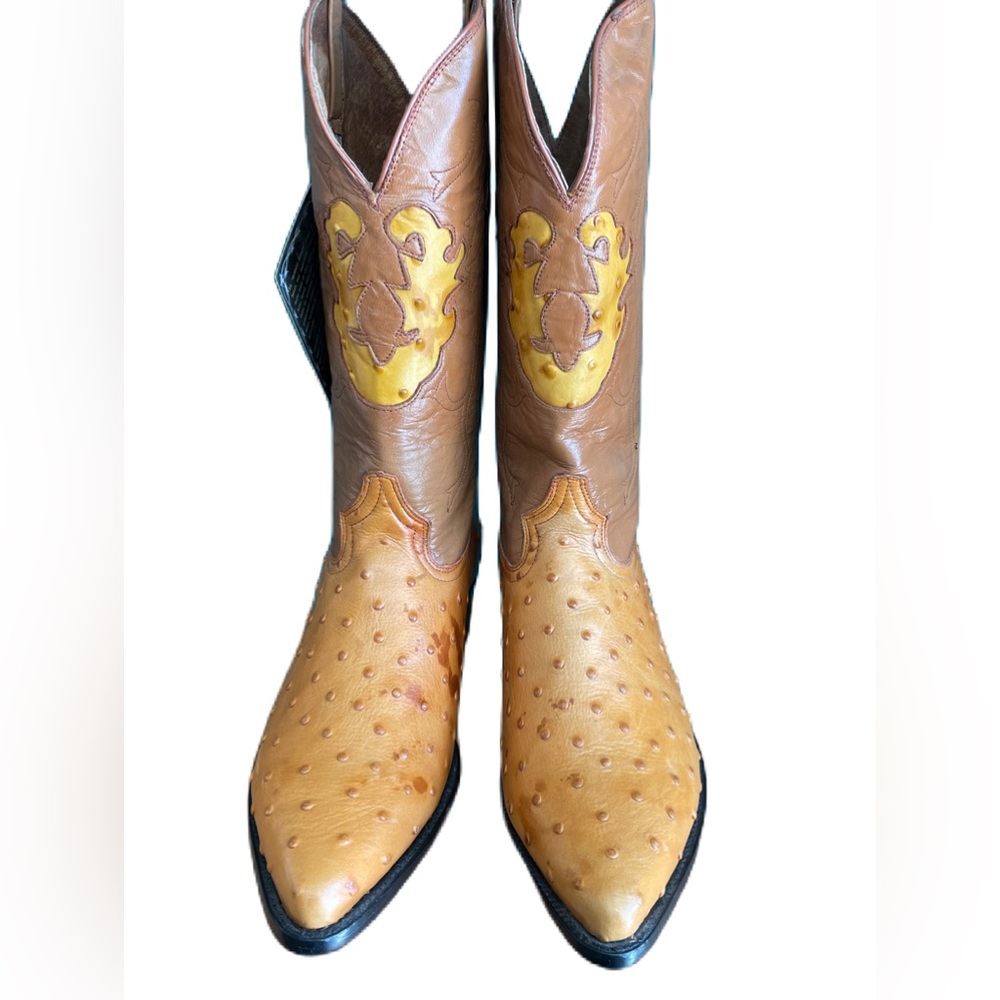 Rodeo Rider Ostrich Men’s Narrow Round Toe Boots